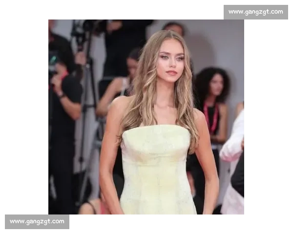 辛纳官宣新欢莱拉：舒马赫前准儿媳，曾入家族核心