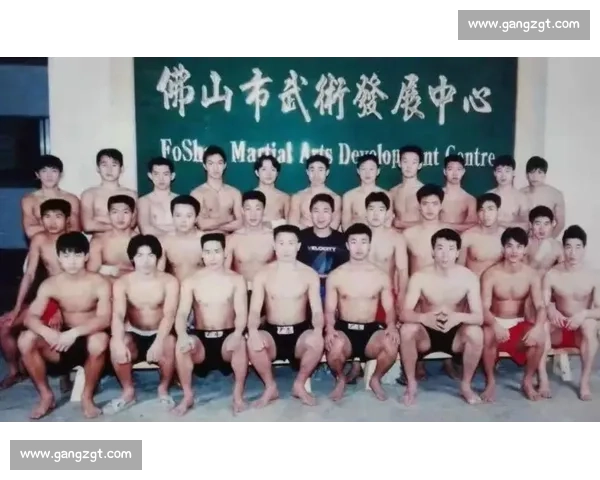 2000 散打王经典：程志刚接腿反击显锋芒